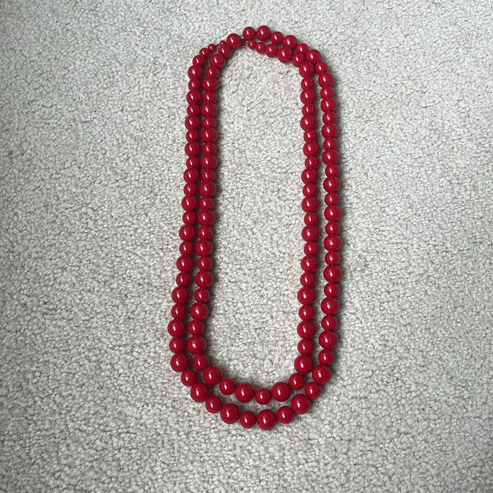 Vintage 1960s Red Lucite Bead Long Rope Necklace